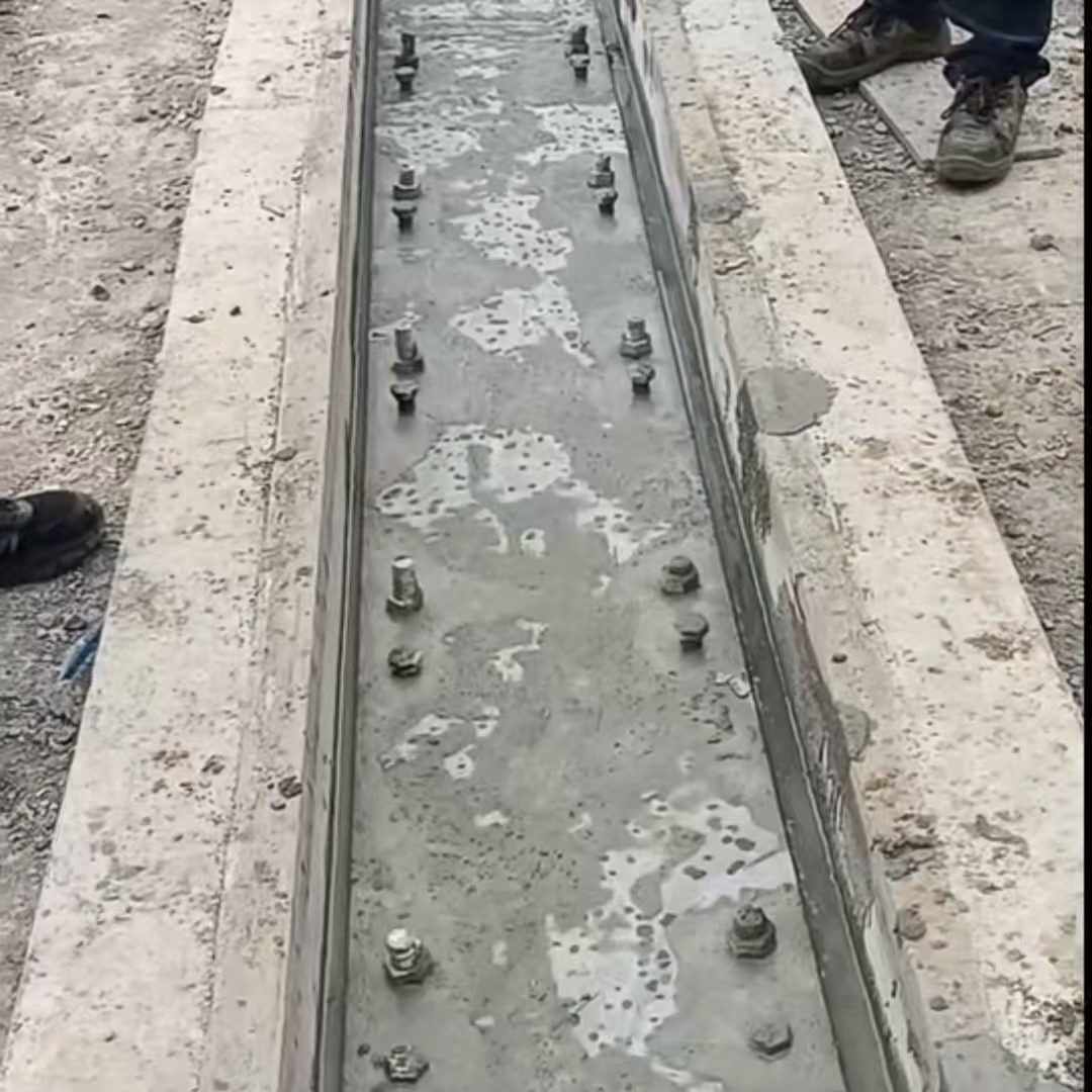 镇巴环氧树脂轨道胶泥是什么？用在哪里？